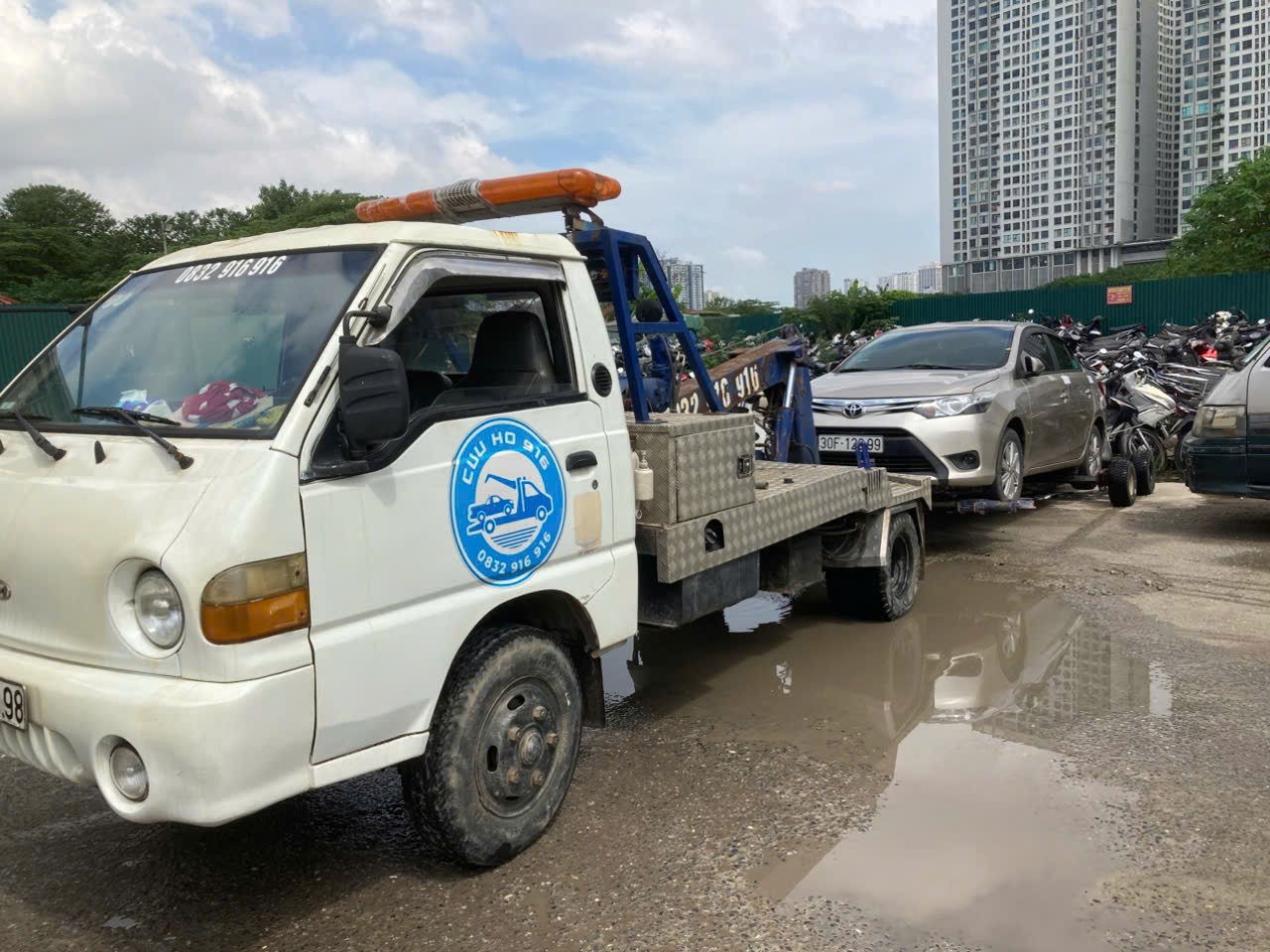 Kiểm tra hệ thống điện khi xe gặp sự cố cầu chì