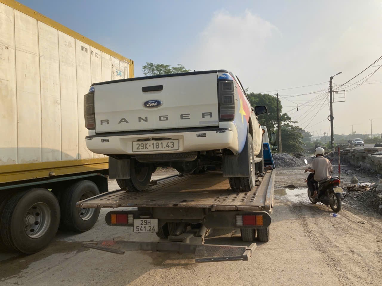 Lợi ích khi chọn Tổng Đài Cứu Hộ xử lý sự cố điện ô tô