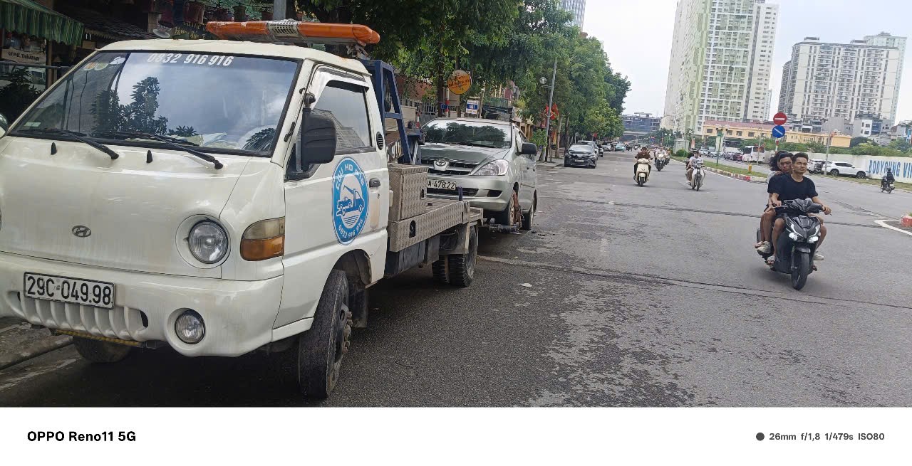 Tổng đài cứu hộ đèn táp-lô báo đỏ hỗ trợ khẩn cấp 24/7