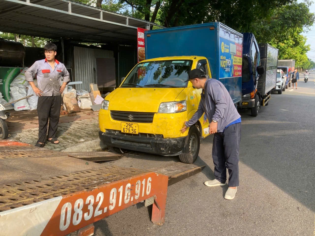 Hướng dẫn liên hệ cứu hộ động cơ quá nóng