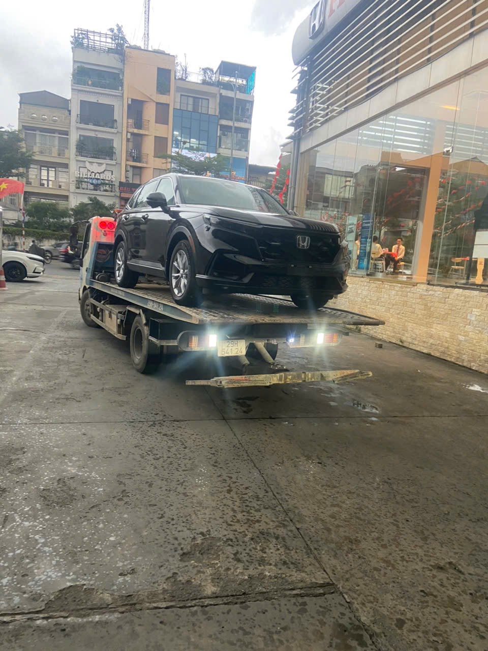 Cứu hộ sự cố khóa xe bên trong