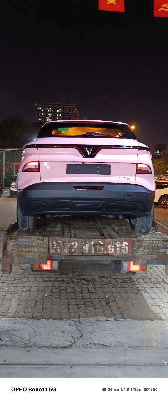 Lý do khiến xe bị gãy trục giữa đường